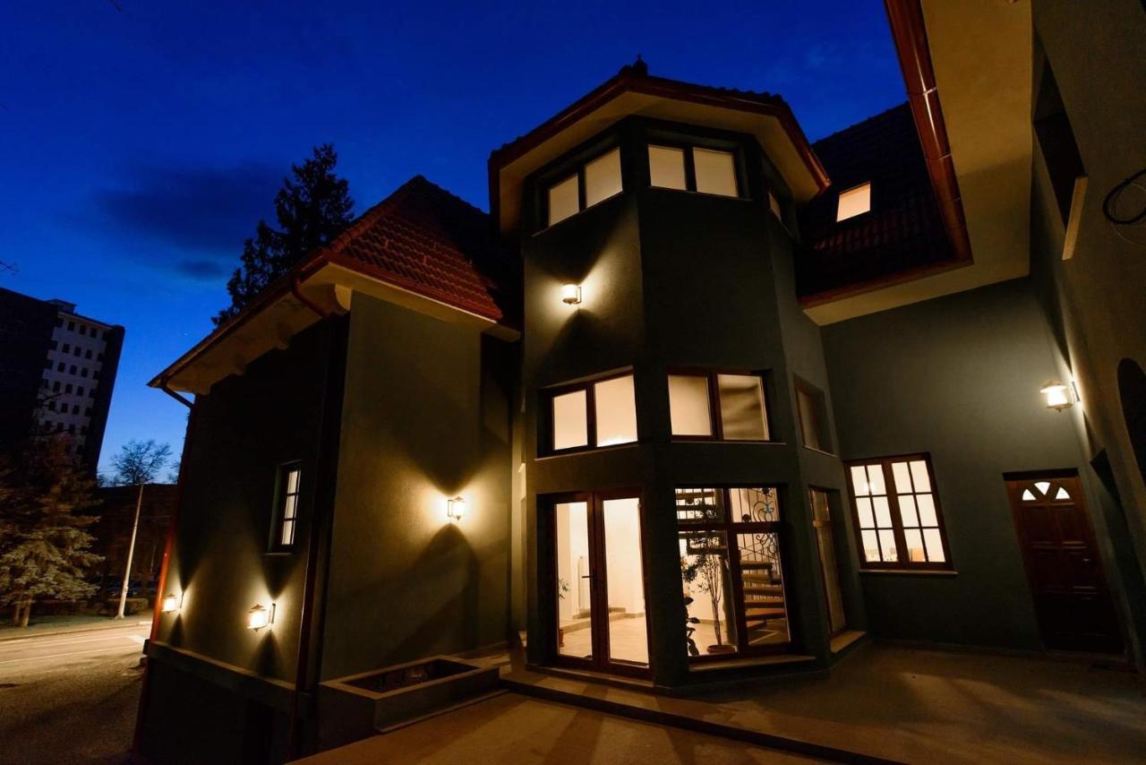 Interbelic Vibe Apartment Cluj-Napoca Exterior foto